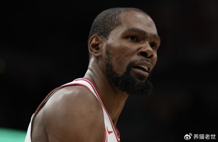 伦纳德绝杀创纪录 约基奇三双领跑NBA常规赛最佳