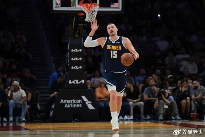 伦纳德绝杀创纪录 约基奇三双领跑NBA常规赛最佳