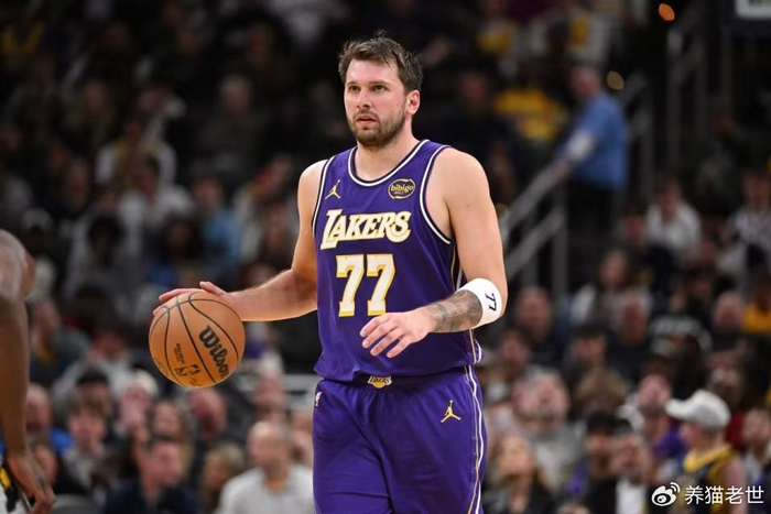 伦纳德绝杀创纪录 约基奇三双领跑NBA常规赛最佳