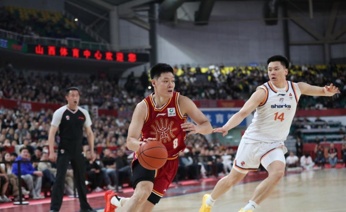 山西男篮末节用人失误遭逆转